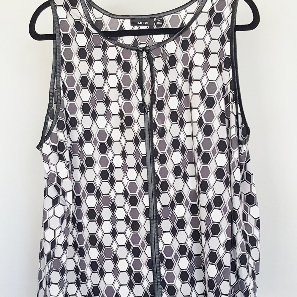 APT 9 Blouse Sz 1X Sleeveless Faux Leather Trim